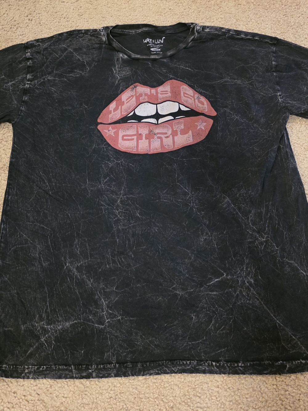 HRT & LUV Women’s Large Let’s Go Girl Lips Graphic Tee Mineral Wash Made USA